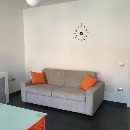 Bilo Arancione Apartment Porto Torres Luaran gambar