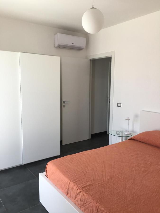 Bilo Arancione Apartment Porto Torres Luaran gambar