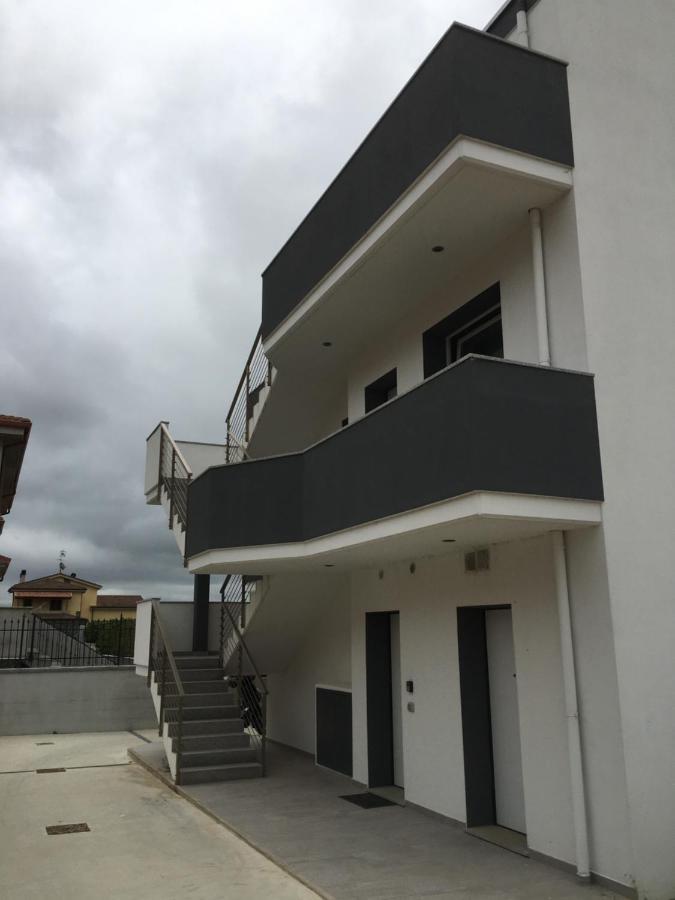 Bilo Arancione Apartment Porto Torres Luaran gambar