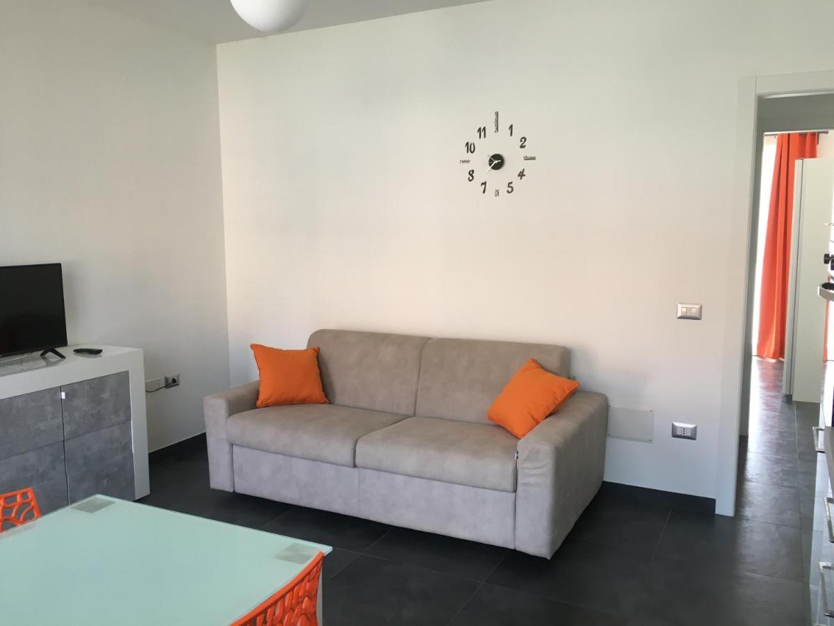 Bilo Arancione Apartment Porto Torres Luaran gambar